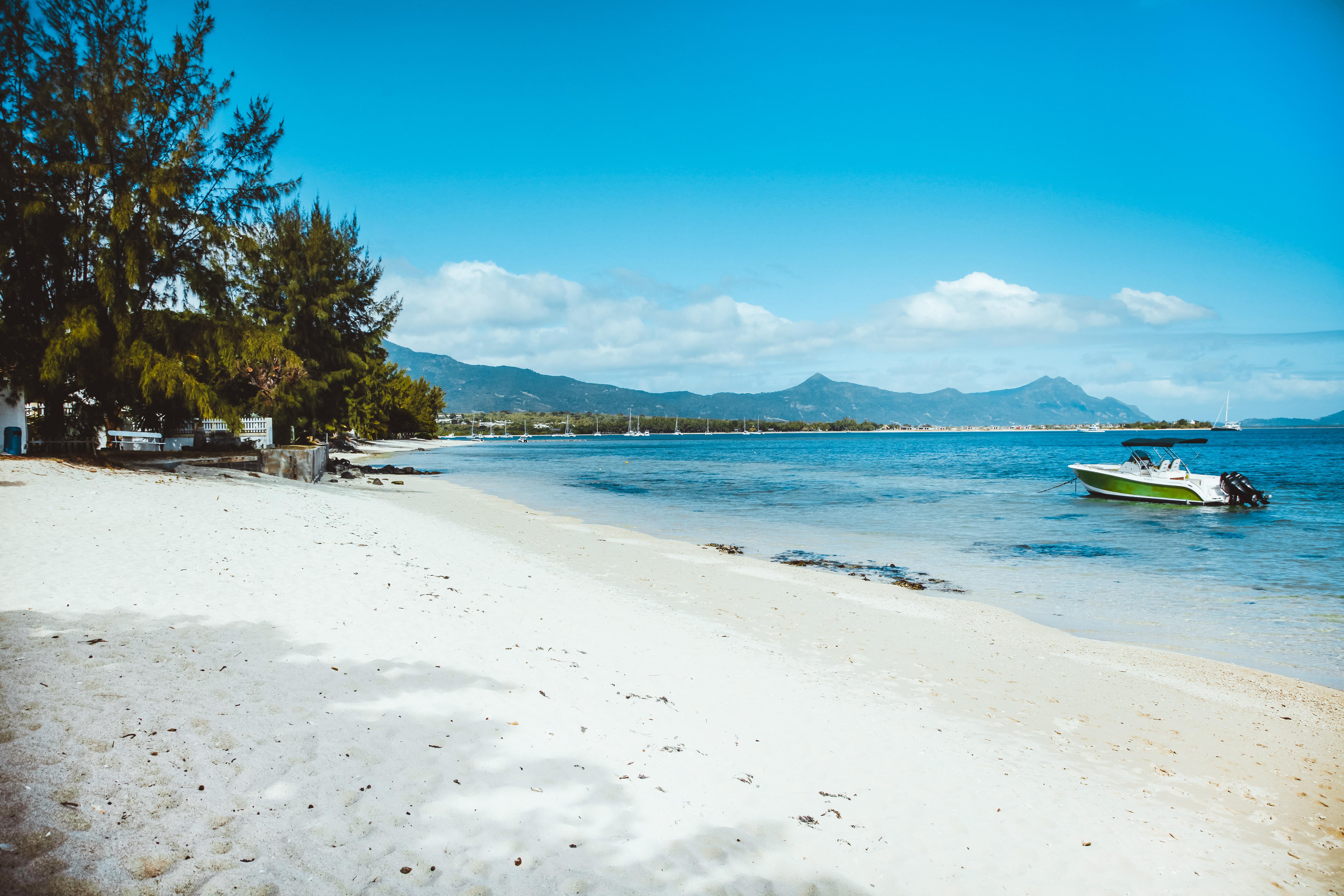 La Mariposa Mauritius Hotel Riviere Noire Exterior photo